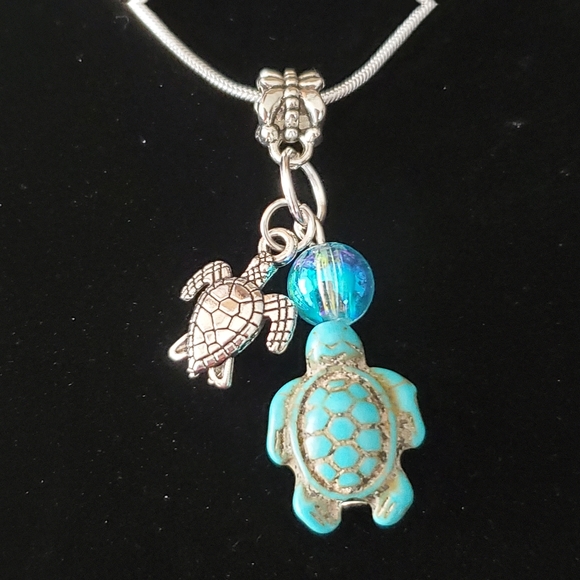 Turquoise Seaturtle .925 Sterling Silver N… - Picture 4 of 5